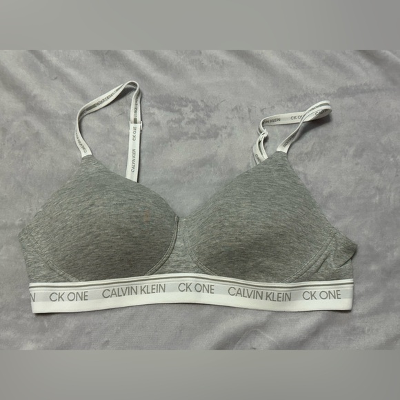 Calvin Klein CK One Heather Gray Bralette - Picture 1 of 3